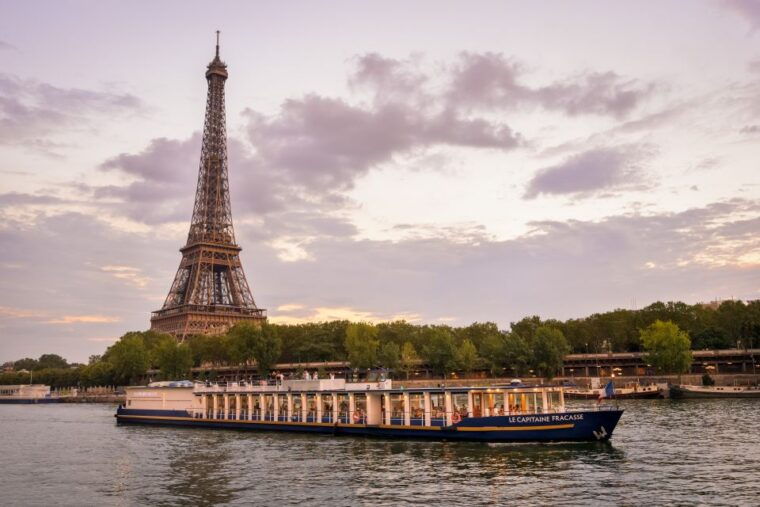 paris-romantic-cruise-with-3-course-dinner-on-seine-river