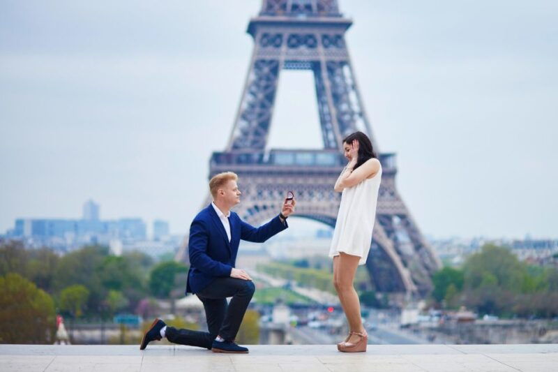 paris-romantic-photoshoot-for-couples