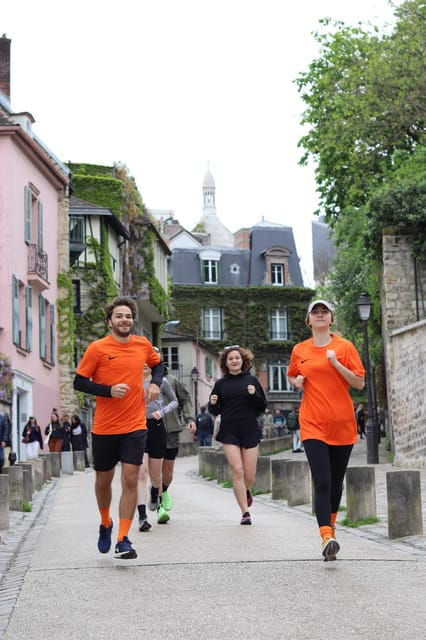 paris-running-tour-experience-montmartre-eiffel-tower
