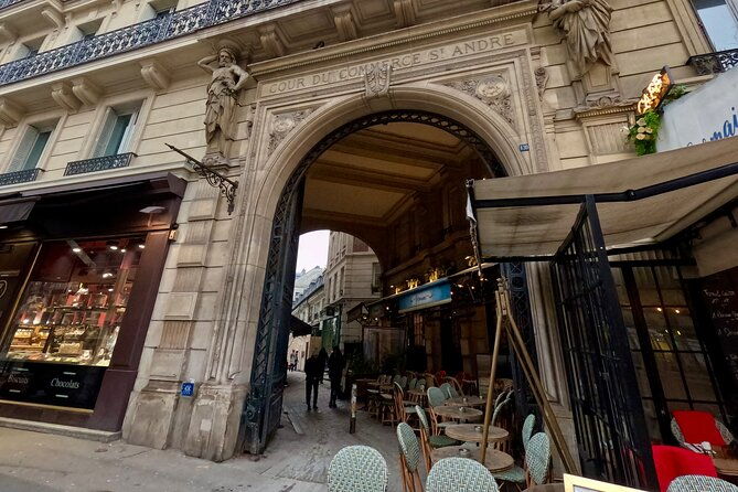 paris-saint-germain-des-pres-walking-tour-with-cruise-option