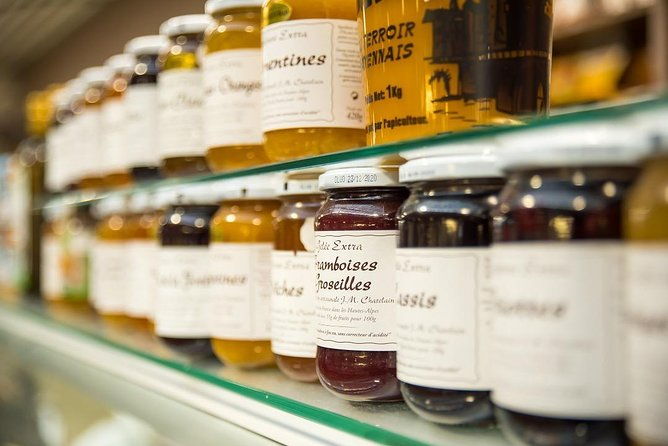 paris-saint-germain-private-tasting-tour-with-chocolate-plus-pastries-macaron