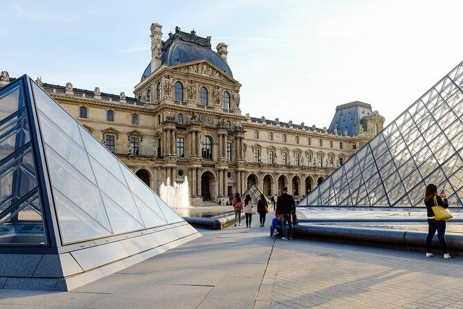 paris-scavenger-hunt-and-highlights-self-guided-tour