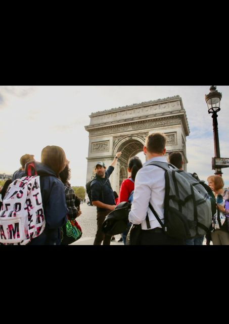 paris-see-30-top-sights-with-a-fun-guide