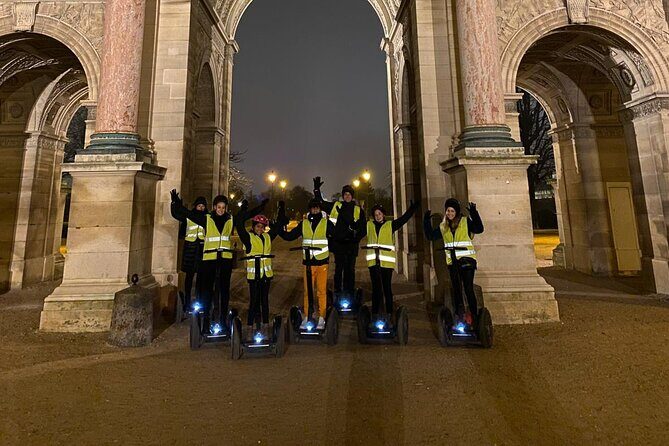 Paris: Segway Night highlights small group tour - Detailed Breakdown of the Itinerary