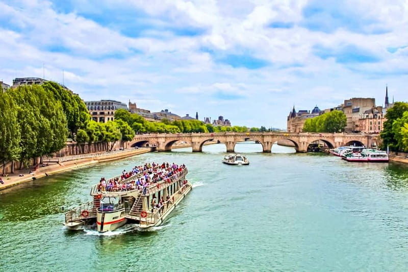 Paris: Seine Cruise & Crepe Tasting near the Eiffel Tower - A Detailed Breakdown of the Itinerary