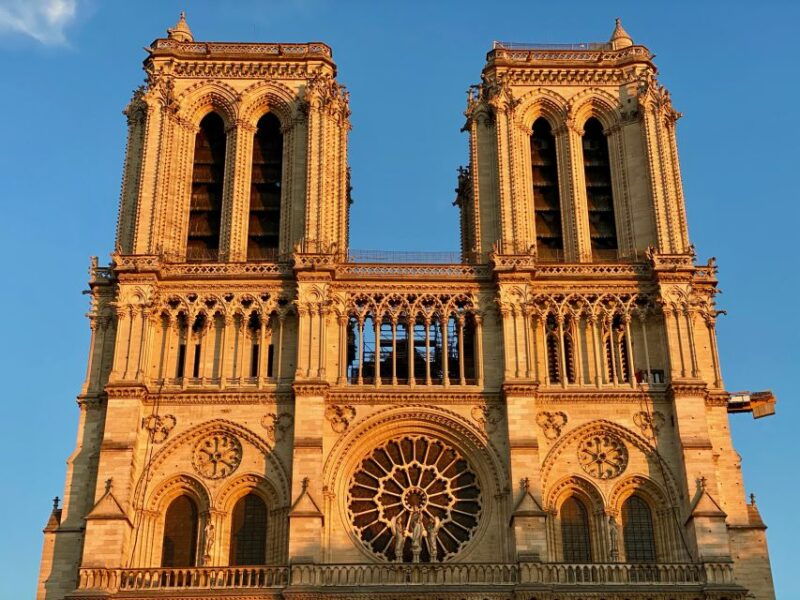 paris-seine-notre-dame-self-guided-tour-vr-experience