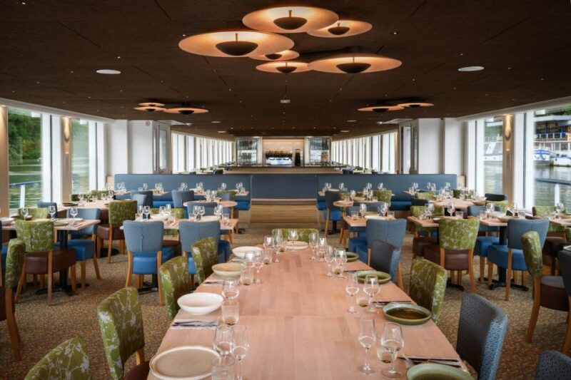 paris-seine-river-cruise-brunch