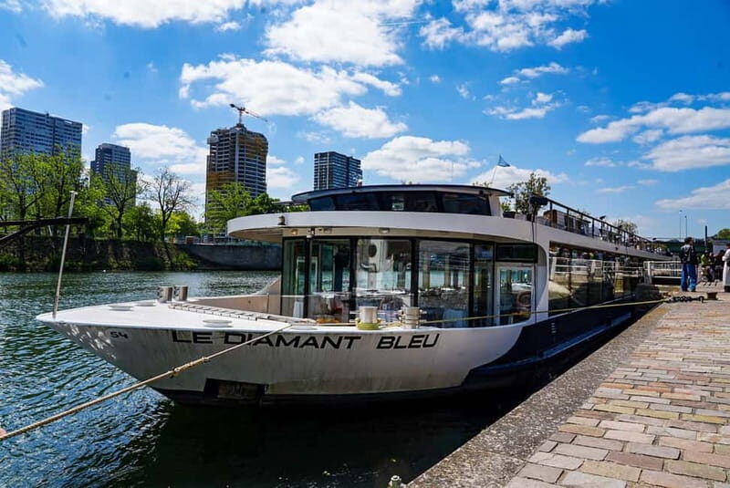 Paris: Seine River Cruise with Brunch - Key Points