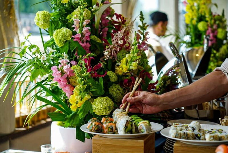 Paris: Seine River Cruise with Brunch - FAQ