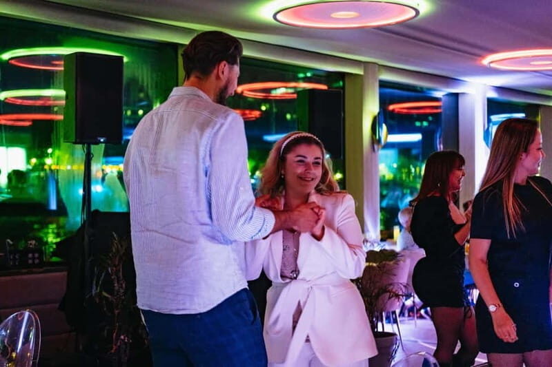 Paris: Seine river Dinner Cruise with 3-Course Gourmet Menu - FAQ