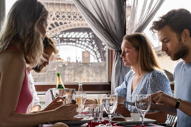 paris-seine-river-gourmet-lunch-cruise-with-champagne-option