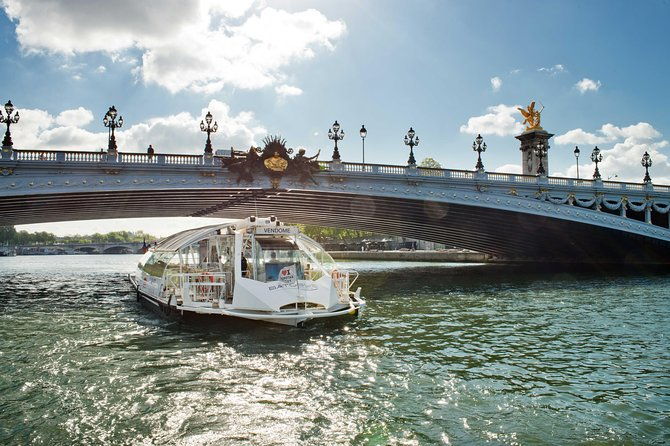 paris-seine-river-hop-on-hop-off-sightseeing-cruise