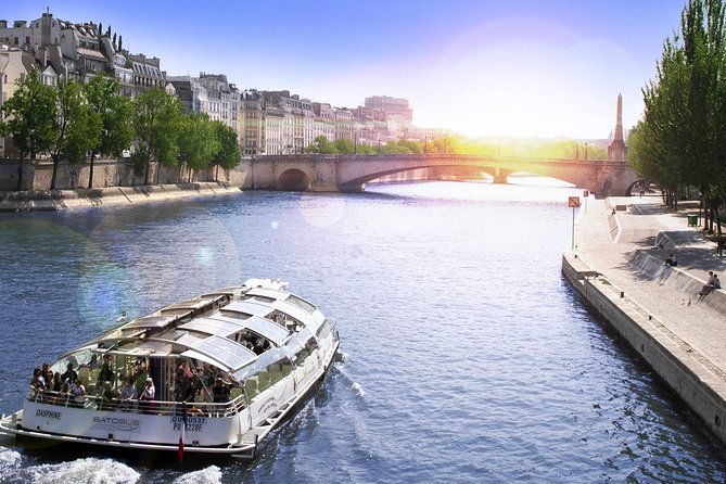 paris-seine-river-hop-on-hop-off-sightseeing-cruise