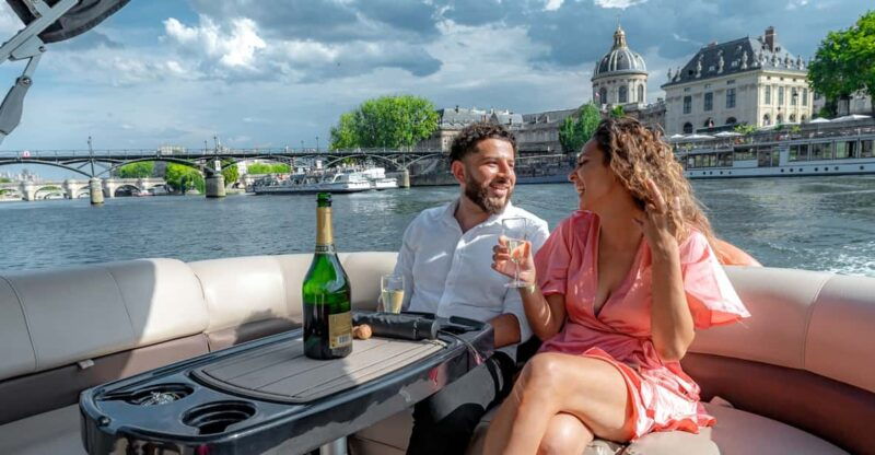 paris-seine-river-private-guided-pontoon-boat-cruise