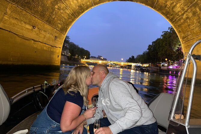 paris-seine-river-private-or-shared-boat-tour