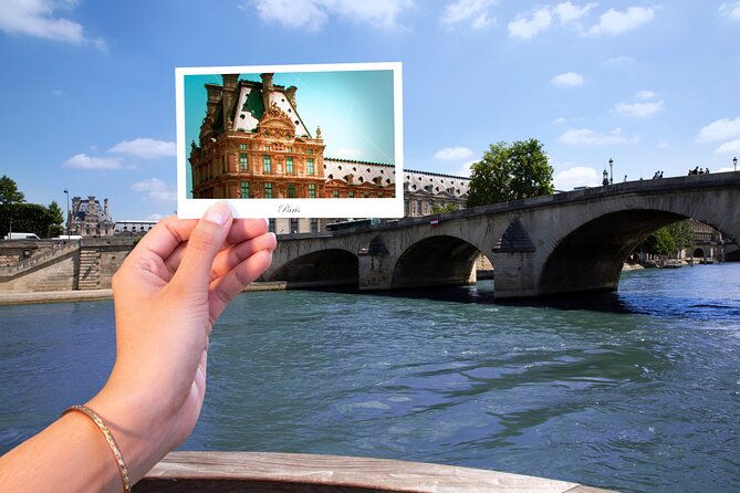 paris-seine-river-sightseeing-cruise-with-commentary-by-bateaux-parisiens