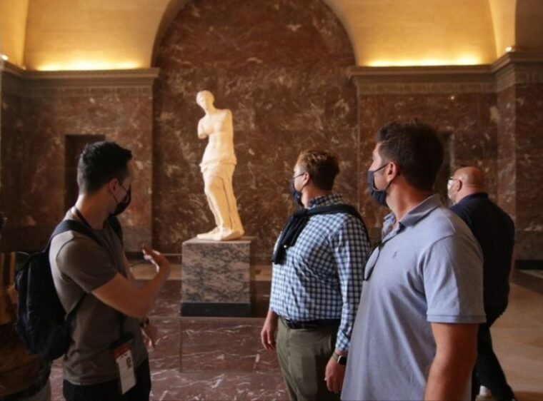 paris-semi-private-tour-of-the-louvre-museum-and-mona-lisa