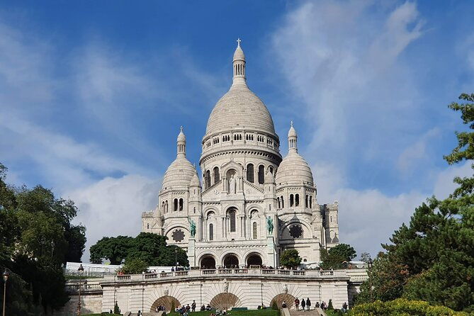 paris-sightseeing-8h-day-tour-no-museum-driver-guide-van