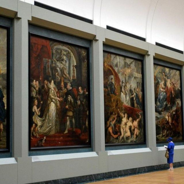 paris-sightseeing-tour-of-paris-and-louvre-guided-tour