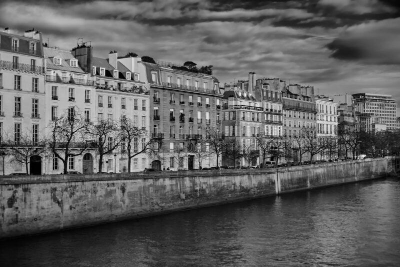 paris-signature-portrait-session-with-benoit