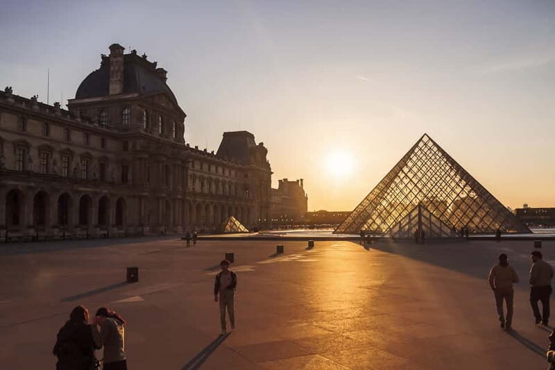 Paris: Skip-the-Line Louvre Highlights Tour with Mona Lisa - Key Points