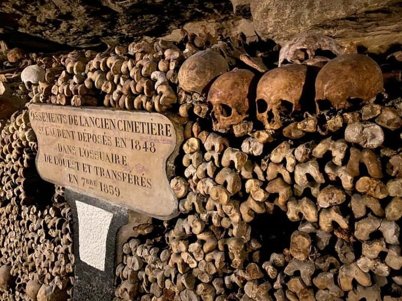 Paris: Small-Group Catacombs Tour with Skip-the-Line Entry - Authentic Insights from Reviewers