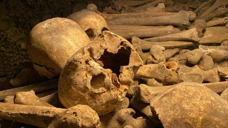 paris-small-group-catacombs-tour-with-skip-the-line-entry