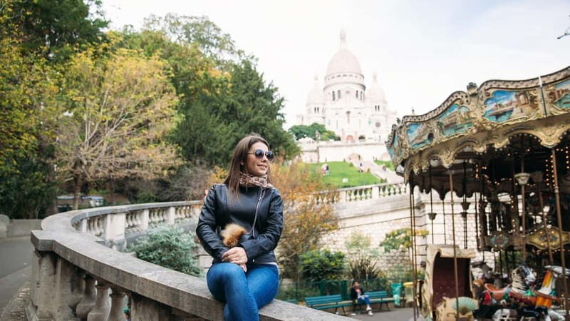 Paris: Small Group Moulin Rouge & Sacré Cur Montmartre Tour - A Walk Through Artistic Paris: What You Can Expect