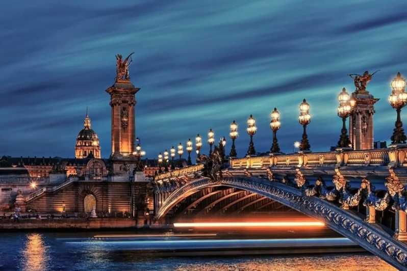 paris-street-art-walking-tour-with-a-guide