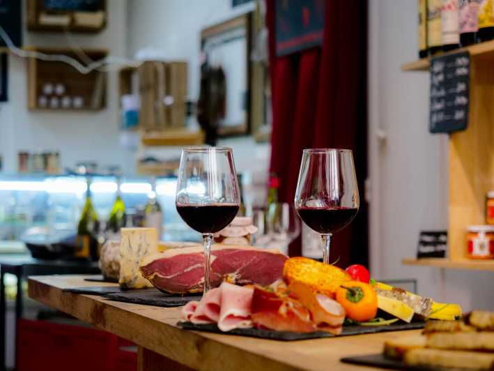 paris-tasting-experience-at-la-cave-de-fantomas