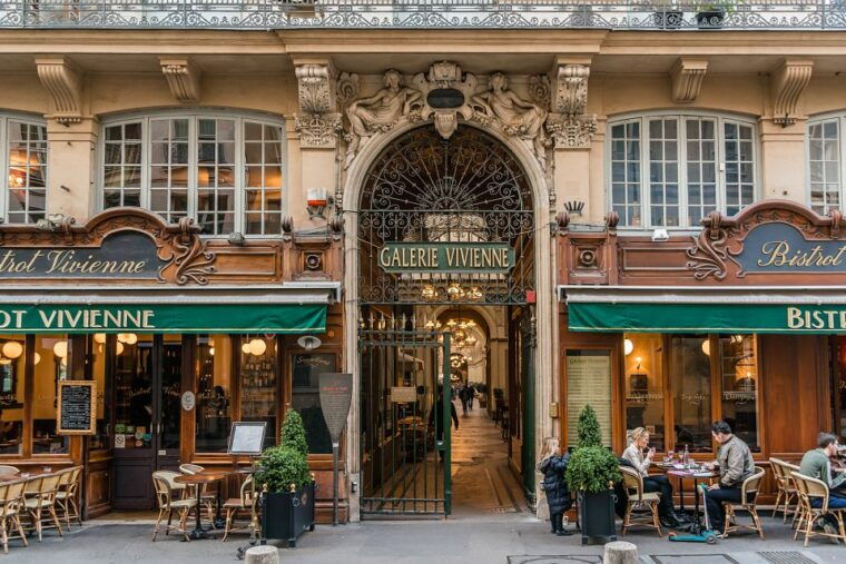 paris-the-best-undiscovered-quarters-secret-gems-tour