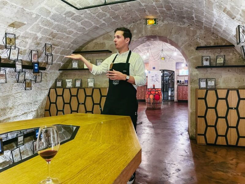paris-the-caves-of-the-louvre-guided-tour-with-wine-tastings