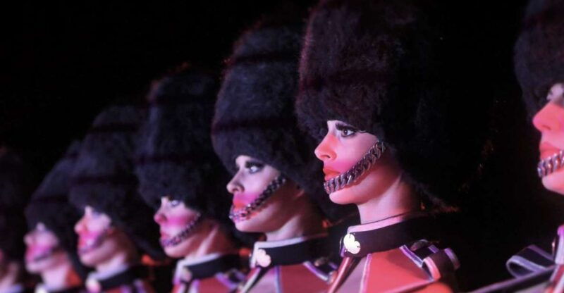 paris-the-crazy-experience-a-vip-tour-of-the-cabaret