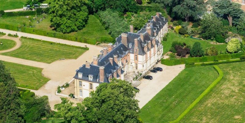 paris-thoiry-castle-and-safari-park-private-tour