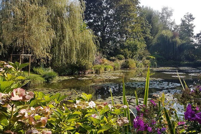 paris-to-giverny-private-tour-monet-gardens-house-skip-the-line