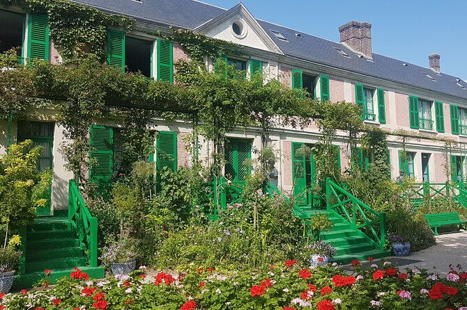 paris-to-giverny-private-tour-monet-gardens-house-skip-the-line