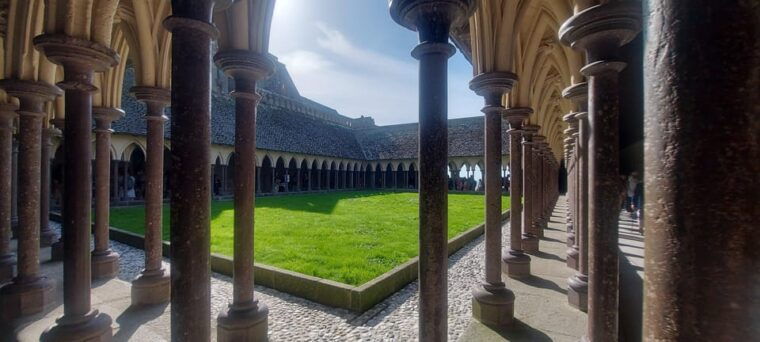 paris-to-mont-saint-michel-day-trip-in-luxury-van-live-guide