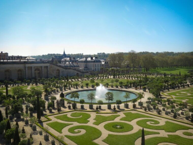 paris-to-versailles-private-guided-tour-with-transport