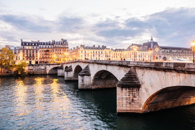 Paris Top Attractions & Hidden Gems around your Hotel Private Orientation Tour - Why This Tour Works
