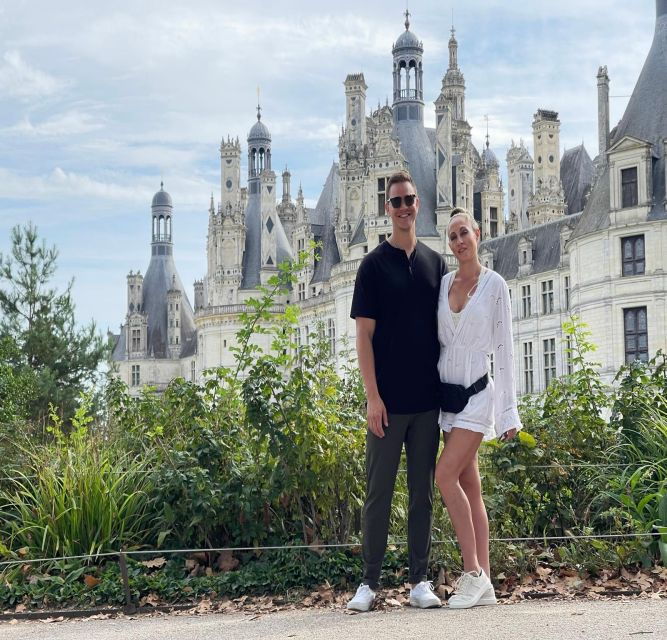 paris-top-loire-castles-with-lunch-and-wine