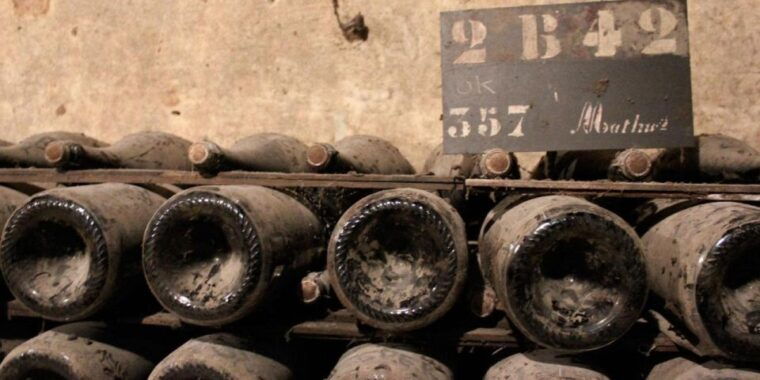 paris-top-loire-castles-with-lunch-and-wine