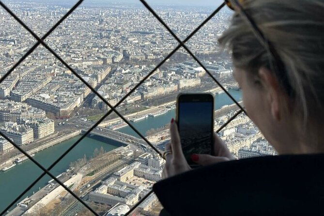 paris-top-tier-eiffel-tower-semi-private-guided-tour-max-6-people
