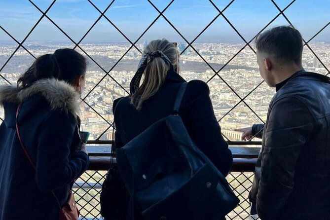 paris-top-tier-eiffel-tower-semi-private-guided-tour-max-6-people