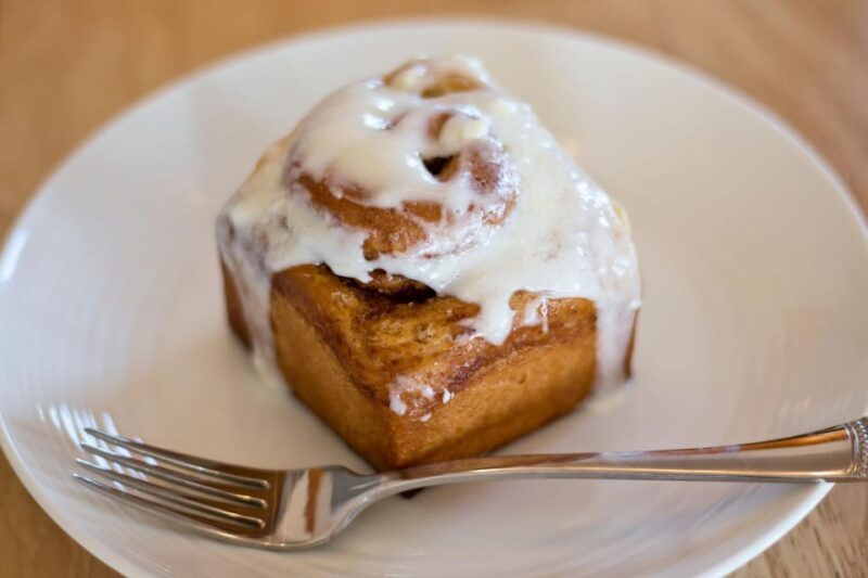 paris-traditional-croissant-cooking-class-with-local-baker