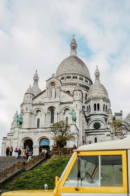 Paris: Ultimate Private City Tour in a Vintage Land Rover - Introduction: A Unique Way to See Paris
