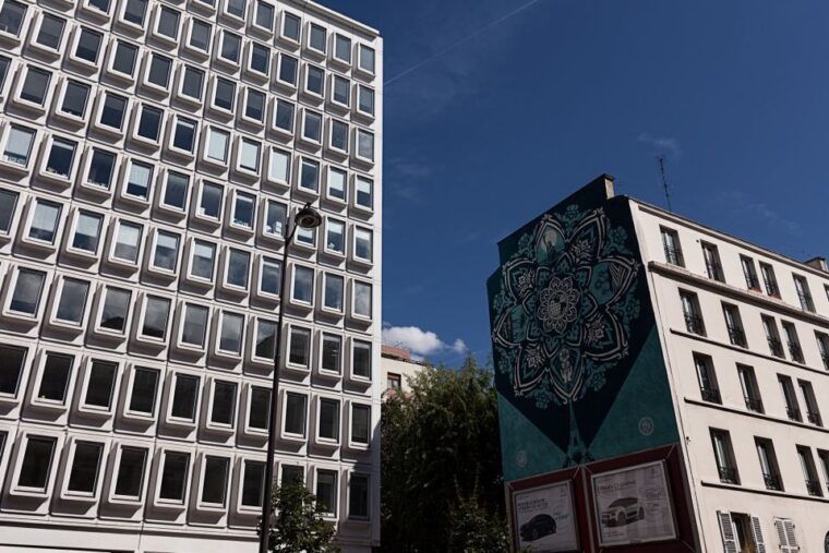 paris-urban-art-murals-walking-tour-with-an-expert