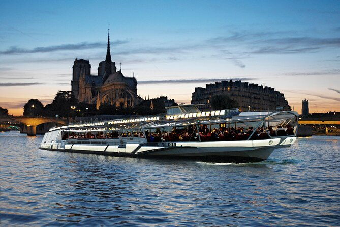 paris-valentines-day-dinner-cruise-by-bateaux-mouches