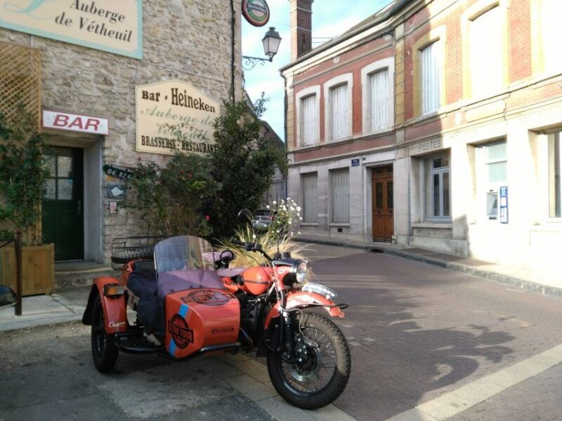 paris-versailles-private-premium-bespoke-tour-on-sidecar