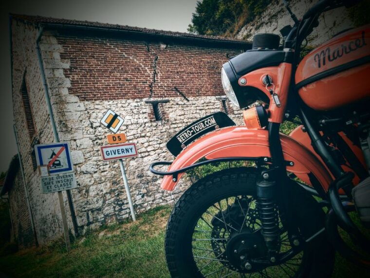 paris-versailles-private-premium-bespoke-tour-on-sidecar