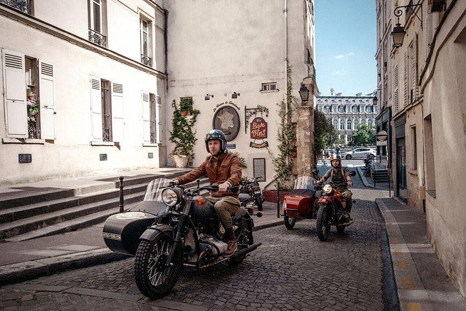paris-vintage-private-bespoke-tour-on-a-sidecar-motorcycle